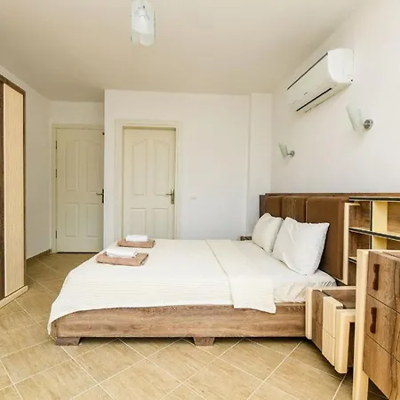 Βίλα 5 Star With 4 Bedrooms, Dalaman 1051 *