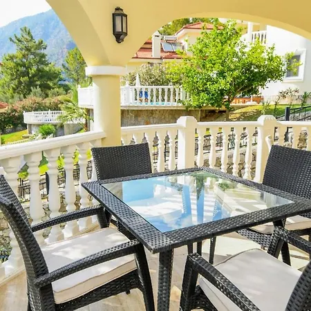 5 Star With 4 Bedrooms, Dalaman 1051 Βίλα *