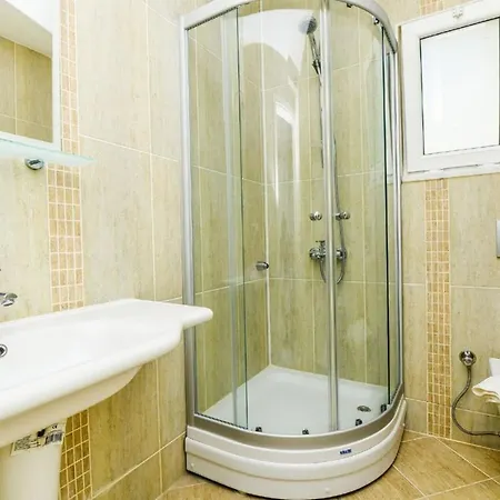 5 Star With 4 Bedrooms, Dalaman 1051 *