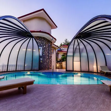 5 Star With 4 Bedrooms, Dalaman 1051 Villa *
