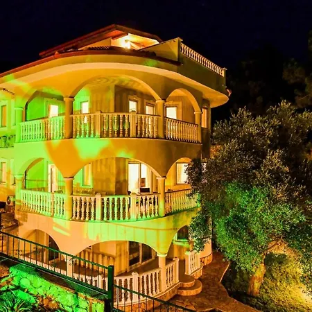 5 Star With 4 Bedrooms, Dalaman 1051 * Akkaya (Aegean)