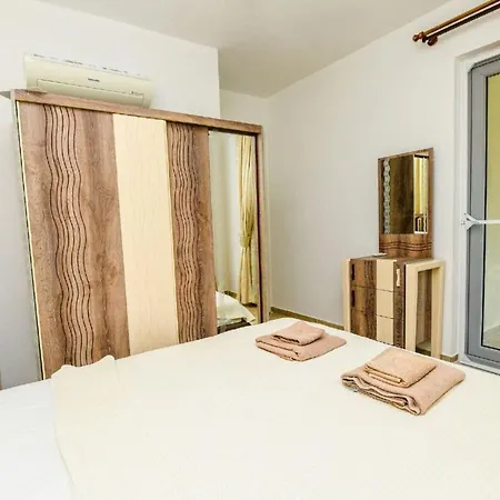 5 Star With 4 Bedrooms, Dalaman 1051 *